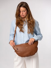 Pure Luxuries London Tan Brown 'Emilia' Leather Cross Body Bag - Image 1 of 7
