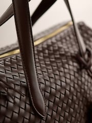 Шоколадно-коричневий - Katie Loxton Міланська ручна ткана сумка-кабіна - Image 8 of 9