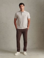 بني - من U.S. Polo Assn. بنطلون تشينو كلاسيكي - صورة 3 من 9