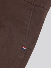 بني - من U.S. Polo Assn. بنطلون تشينو كلاسيكي - صورة 9 من 9