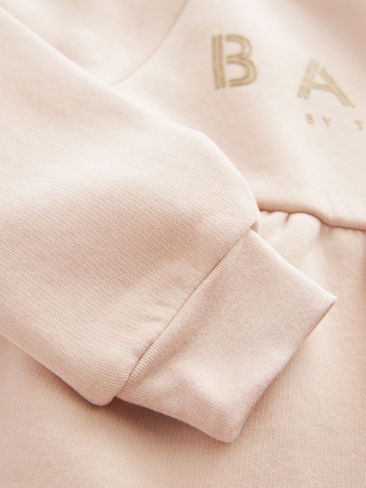Stone - Baker by Ted Baker – Set aus Pullover und Leggings mit Schößchen - Bild 11 von 11 Stone - Baker by Ted Baker – Set aus Pullover und Leggings mit Schößchen - Bild 11 von 11