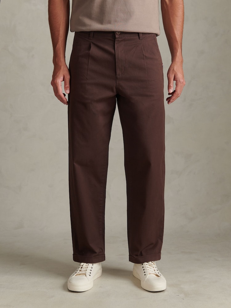 Қоңыр - U.S. Polo Assn. Бүктемелі алдыңғы жеңіл Chino шалбары - 9суретінің 1 суреті