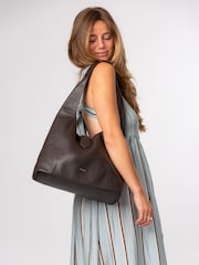 Pure Luxuries London Brown 'Everly' Leather Shoulder Bag - Image 4 of 8