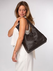 Pure Luxuries London Brown 'Grace' Leather Shoulder Bag - Image 1 of 7