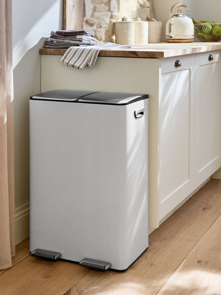 60L 3 Compartment Soft Close Pedal Bin - Image 1 de 7 60L 3 Compartment Soft Close Pedal Bin - Image 1 de 7
