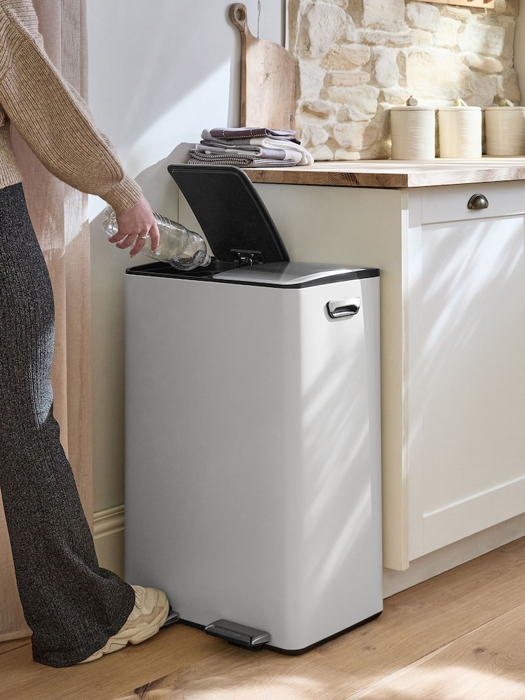 60L 3 Compartment Soft Close Pedal Bin - Image 2 de 7 60L 3 Compartment Soft Close Pedal Bin - Image 2 de 7