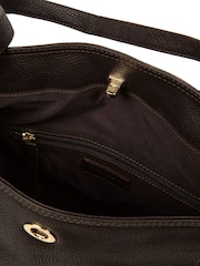 Braun - Pure Luxuries London Luxe Rucksack und Schultertasche aus Leder - Bild 4 von 12