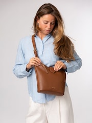 Hellbraun - Pure Luxuries London Aria Leder-Schultertasche - Bild 7 von 7