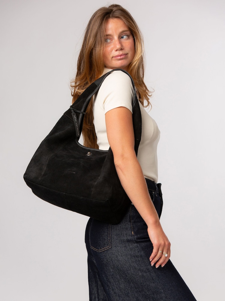 Pure Luxuries London Black 'Polly' Suede Shoulder Bag - Image 1 of 8 Pure Luxuries London Black 'Polly' Suede Shoulder Bag - Image 1 of 8