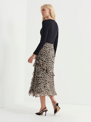 自然 - Finery Kat Asymmetric Ruffle Midi Skirt - 5的图像5｝