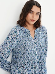Finery Blue Flower Martha Shirred Blouse - Image 4 of 5