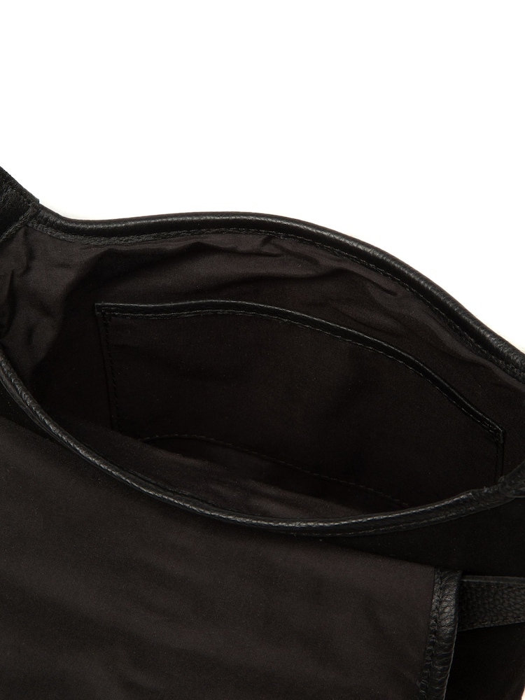 Pure Luxuries London Black 'Aveline' Suede and Leather Cross Body Bag - Image 6 of 6 Pure Luxuries London Black 'Aveline' Suede and Leather Cross Body Bag - Image 6 of 6