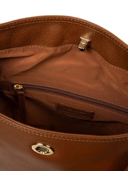 Hellbraun - Pure Luxuries London Luxe Rucksack und Schultertasche aus Leder - Bild 9 von 10