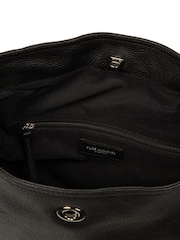 Schwarz - Pure Luxuries London Luxe Rucksack und Schultertasche aus Leder - Bild 12 von 12