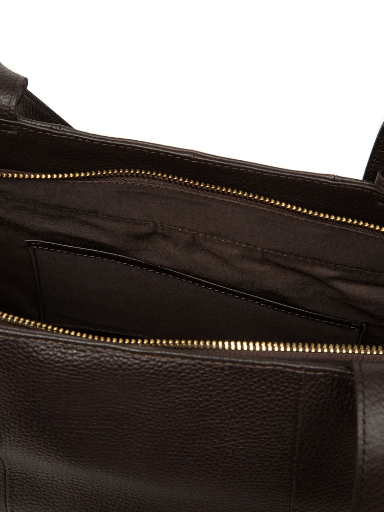Pure Luxuries London Brown 'Elinor' Leather Tote Bag - Image 8 of 8