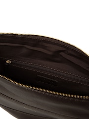 Pure Luxuries London Brown 'Emilia' Leather Cross Body Bag - Image 7 of 7