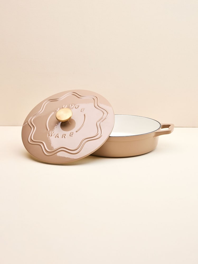 Judge Mushroom 28cm Enamelled Cast Iron Shallow Casserole - Image 2 of 6 Judge Mushroom 28cm Enamelled Cast Iron Shallow Casserole - Image 2 of 6