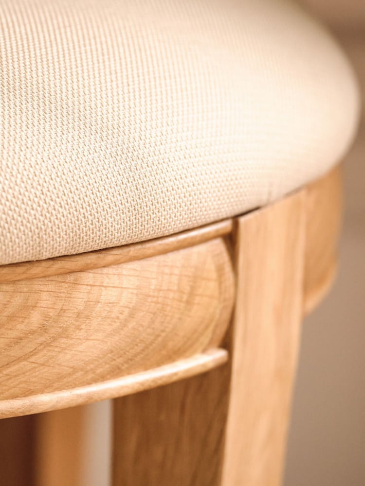 Willis & Gambier Oak Bordeaux Stool - Image 2 of 3