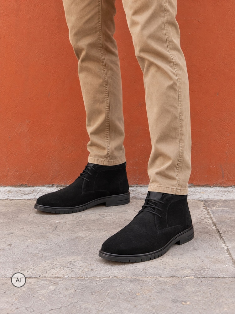 Novo RITCHIE Real Suede Lace Up Chukka Boots - Obrázek 1 z 4 Novo RITCHIE Real Suede Lace Up Chukka Boots - Obrázek 1 z 4