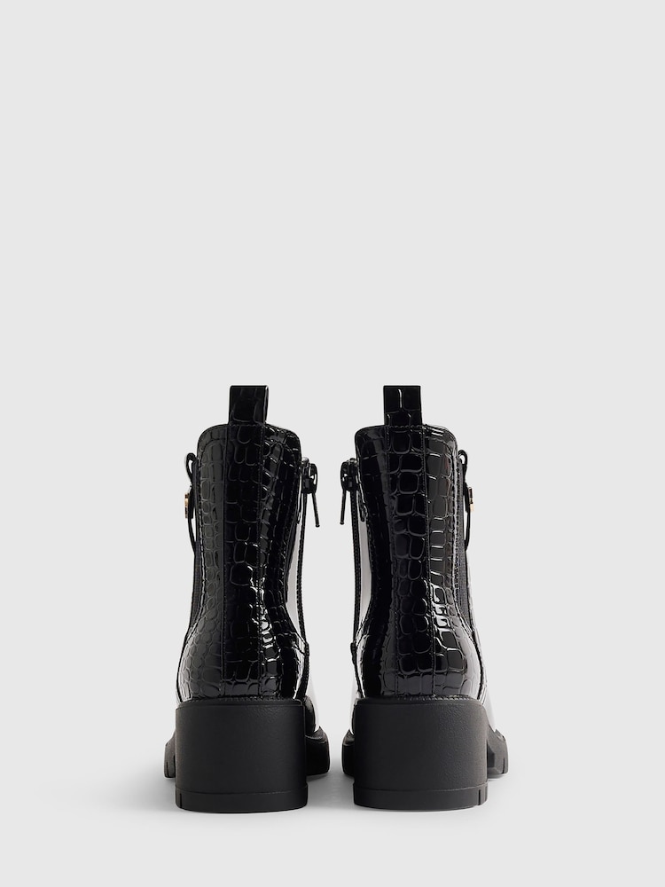 River Island Black Heeled Chelsea Boots - Image 2 of 5 River Island Black Heeled Chelsea Boots - Image 2 of 5