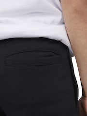 Negro - Pantalones cortos de niño pequeño Club de Nike - Imagen 4 de 10