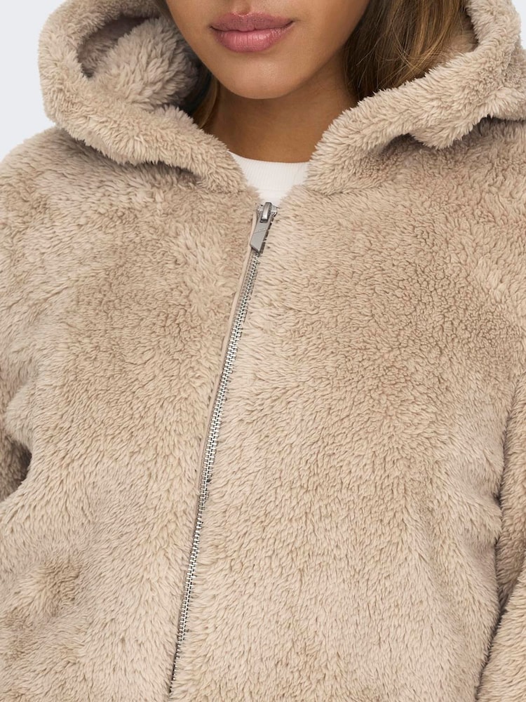 Chaqueta de peluche con capucha y cremallera de ONLY - Imagen 2 de 6