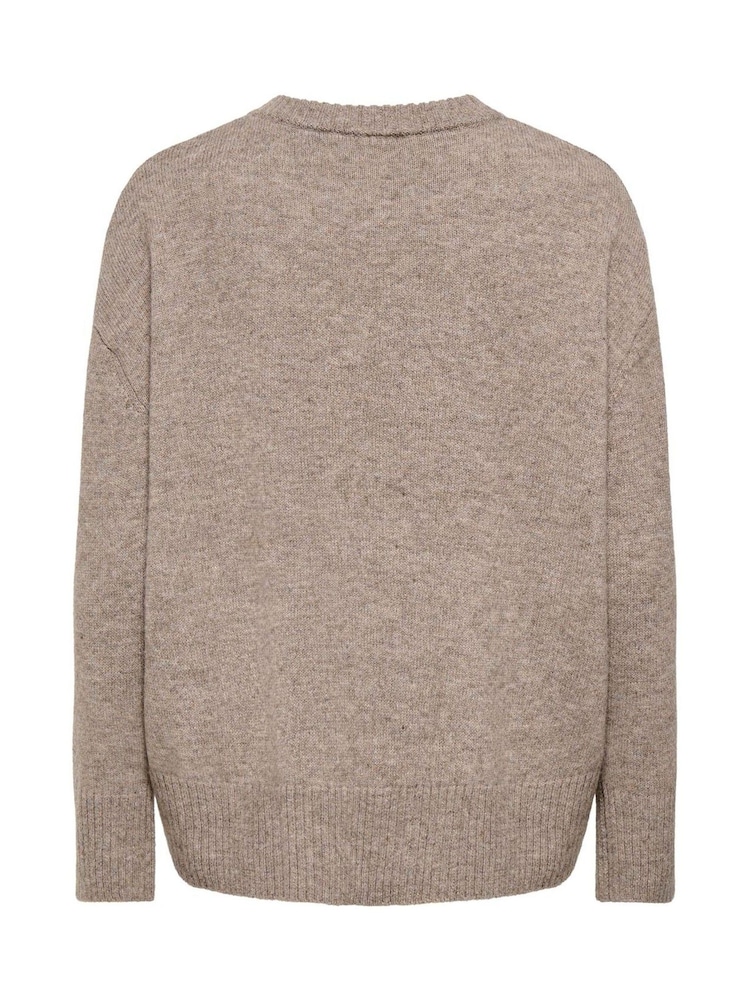 ONLY Natural Round Neck High Low Hem Loose Fit Jumper - Image 6 of 6 ONLY Natural Round Neck High Low Hem Loose Fit Jumper - Image 6 of 6