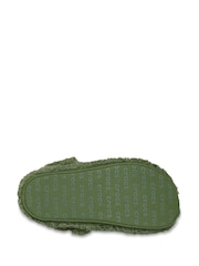شبشب كلاسيكي مريح من الفرو الصناعي من Crocs - Image 4 of 5
