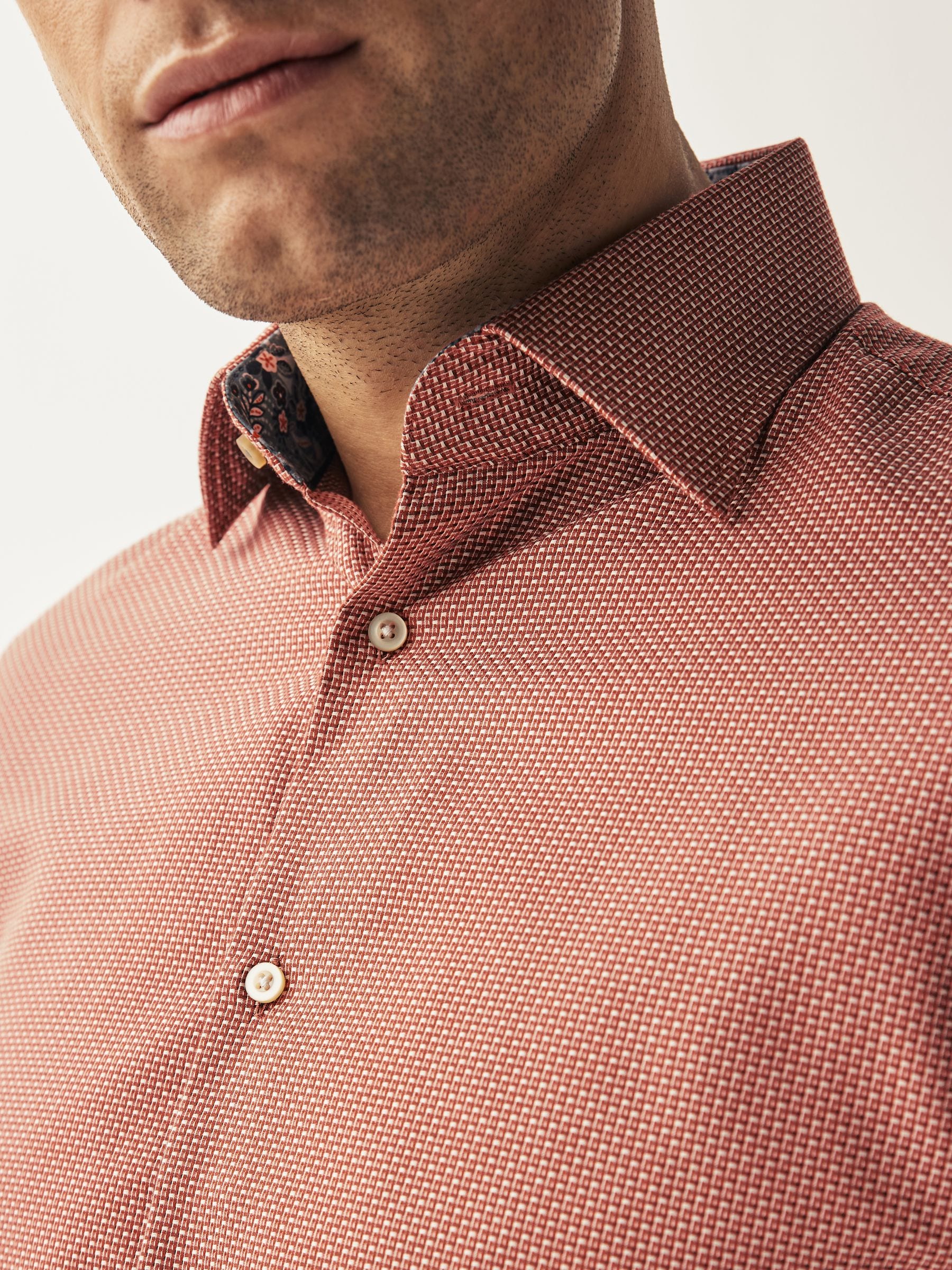 Buy Red Geometric Slim Fit Cotton Textured Trimmed Single Cuff Shirt from  Next Czech Republic
