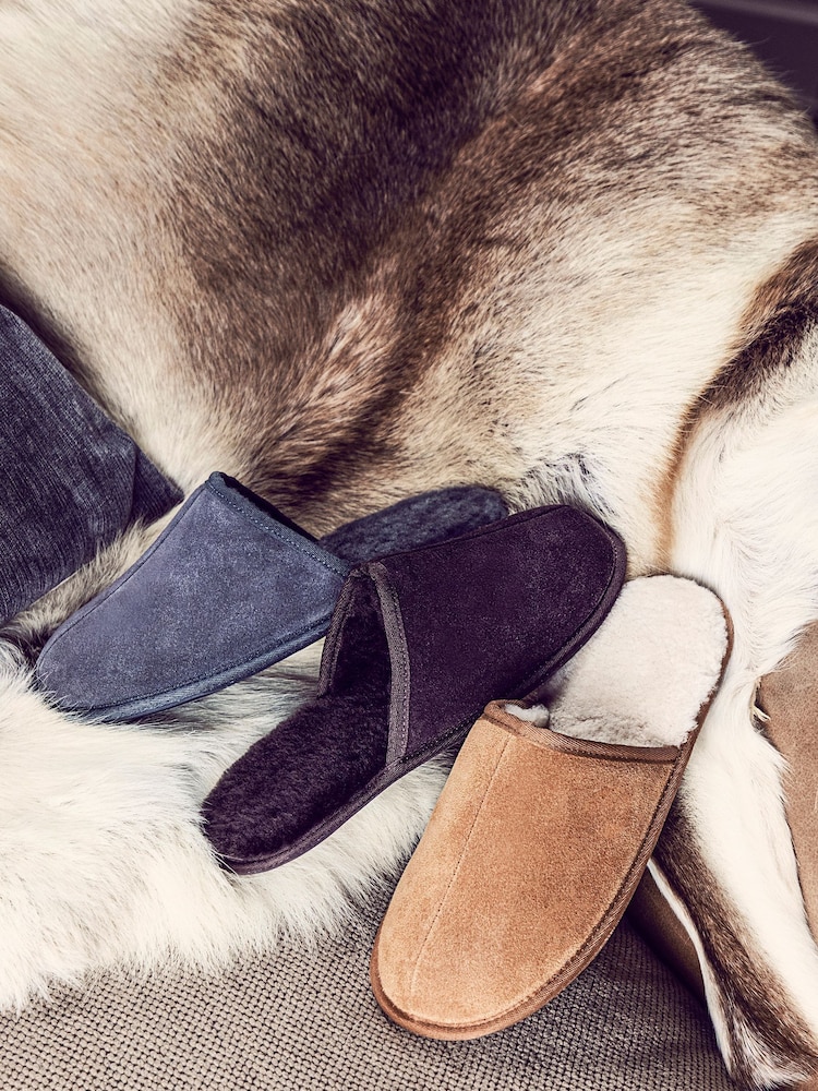 Jones Bootmaker Men's Sheepskin Lined Mule Slippers - Image 7 of 7
