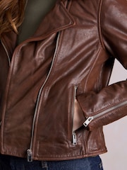 سترة بايكر Wynlass من Lakeland Leather - صورة 6 من 6