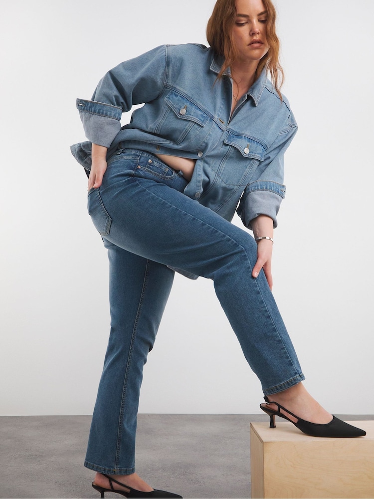 Mittelblau - Simply Be 24/7 Jeans mit geradem Bein - Bild 2 von 3 Mittelblau - Simply Be 24/7 Jeans mit geradem Bein - Bild 2 von 3
