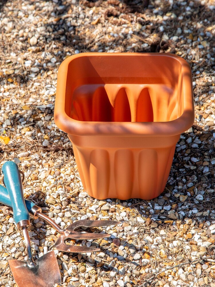 Wham Set of 5 Brown Vista 25cm Plastic Square Planter - Image 2 of 4