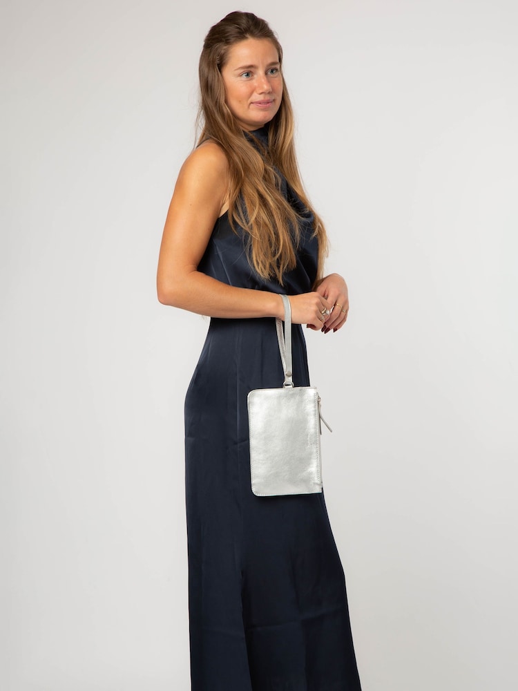 Pure Luxuries London Silver Eleanor Leather Clutch Bag - Image 2 of 6 Pure Luxuries London Silver Eleanor Leather Clutch Bag - Image 2 of 6