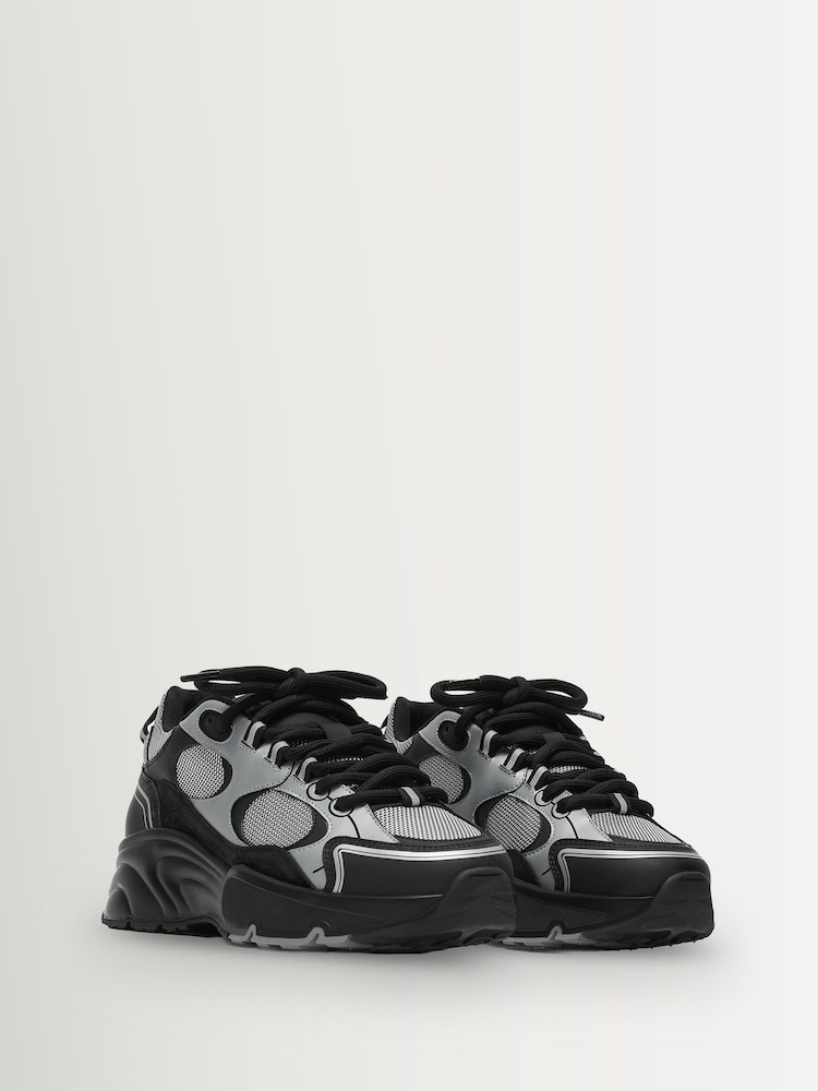 CLEENS Black/Grey Pulse Trainers - Image 2 of 5 CLEENS Black/Grey Pulse Trainers - Image 2 of 5