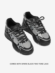 CLEENS Black/Grey Pulse Trainers - Image 5 of 5