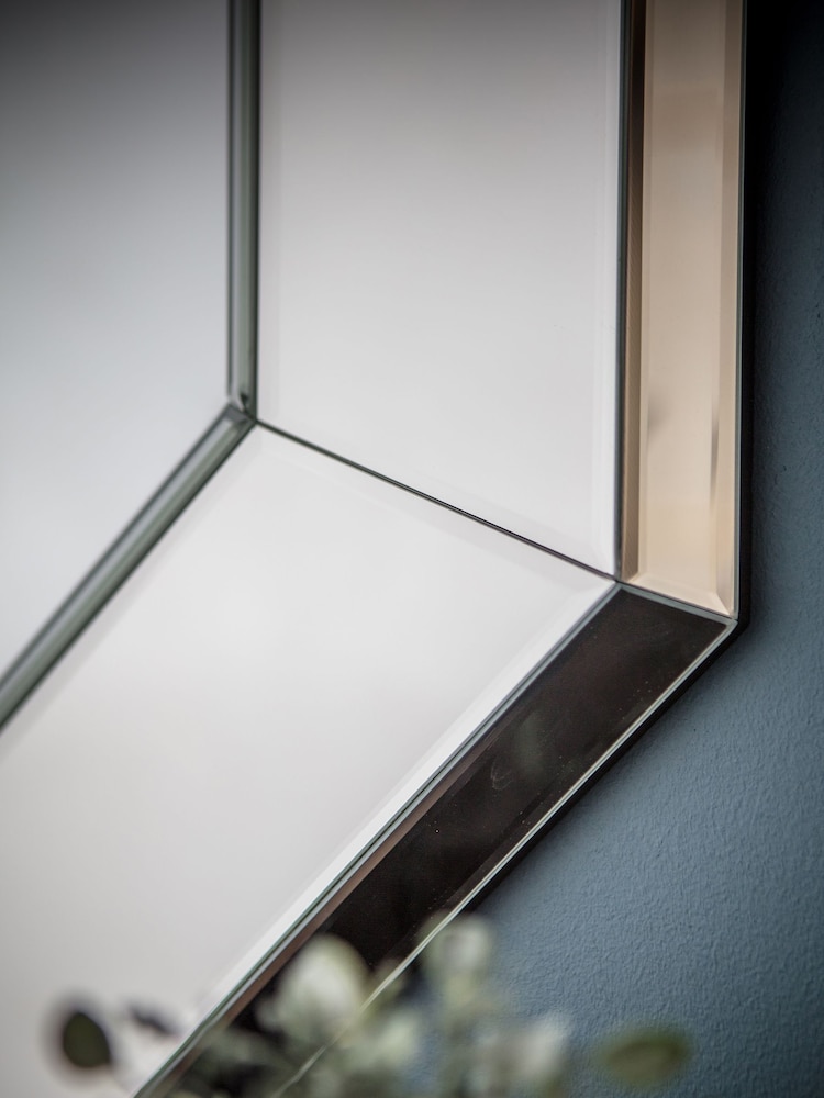 Gallery Home Glass Vienna Octagon Bevelled Mirror - Image 2 of 3