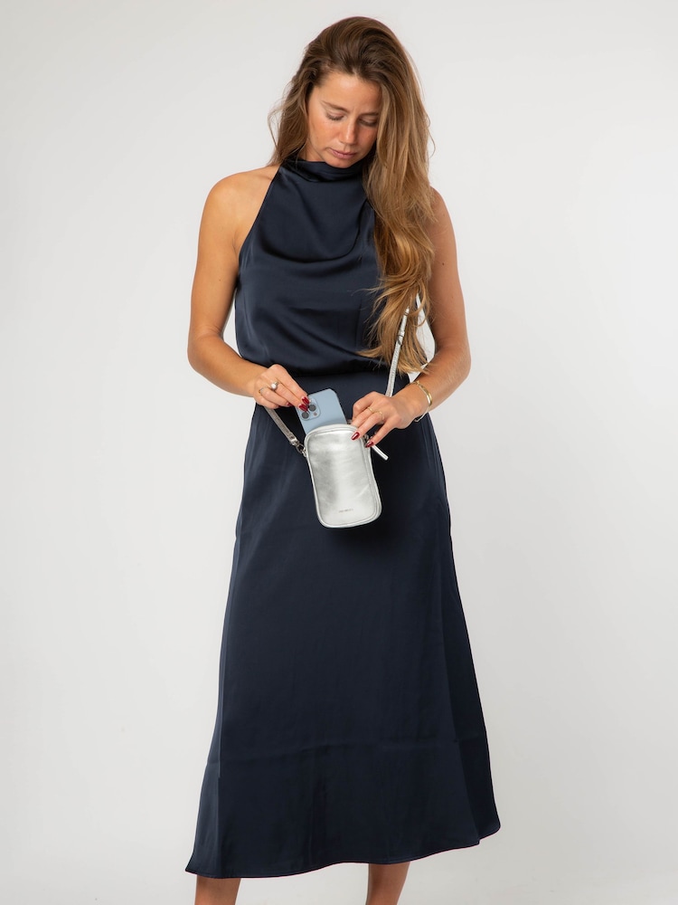 Pure Luxuries London Silver Cosima Leather Cross-Body Phone Bag - Image 2 of 7 Pure Luxuries London Silver Cosima Leather Cross-Body Phone Bag - Image 2 of 7