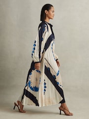 Reiss Blue Daiya Printed Pleated Maxi Dress - Image 3 of 7