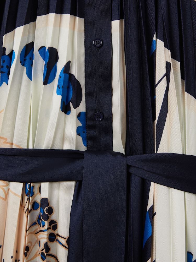 Reiss Blue Daiya Printed Pleated Maxi Dress - Image 7 of 7