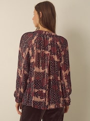 Monsoon Poppy V-Neck Embellished Patchwork Blouse - Εικόνα 3 από 4