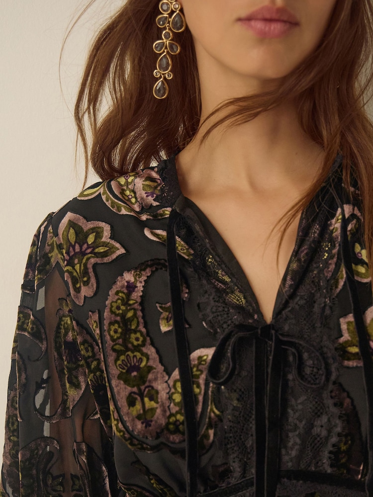 Monsoon Green Jaz V-Neck Paisley Devoré Midi Dress - Image 5 of 5 Monsoon Green Jaz V-Neck Paisley Devoré Midi Dress - Image 5 of 5