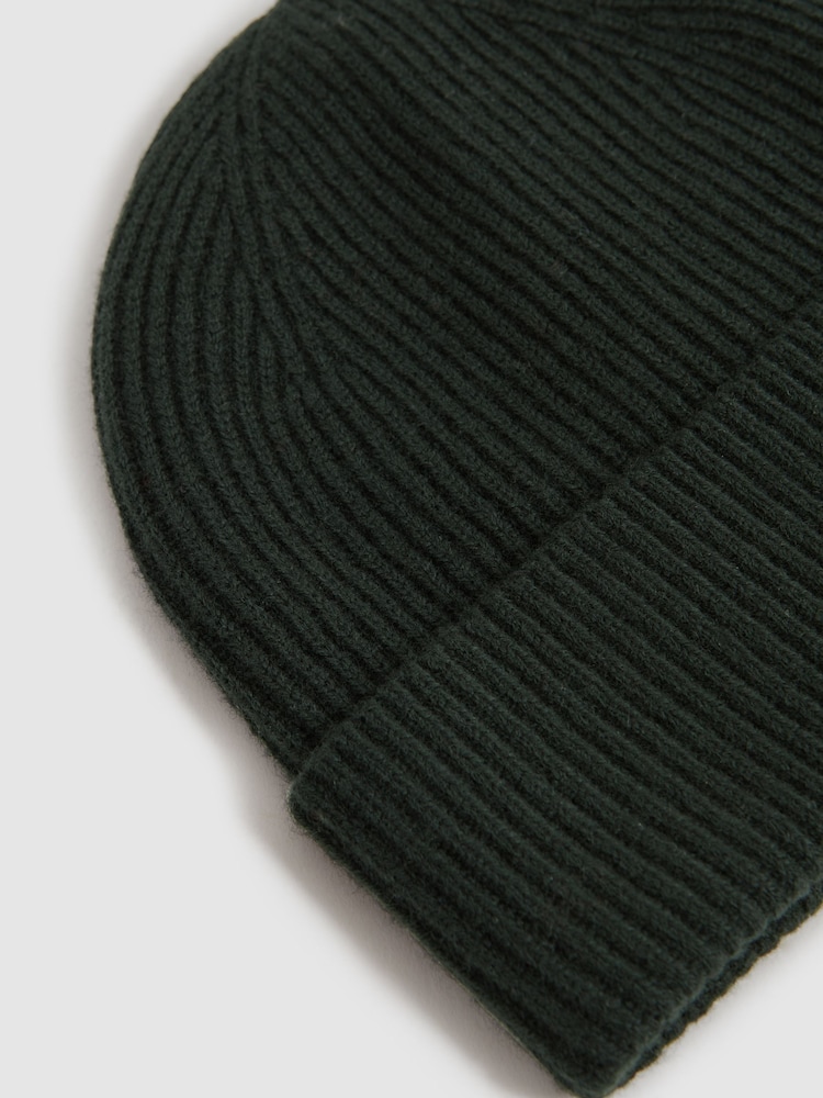 Reiss Forest Green Chaise Merino Wool Ribbed Beanie Hat - Image 2 of 4