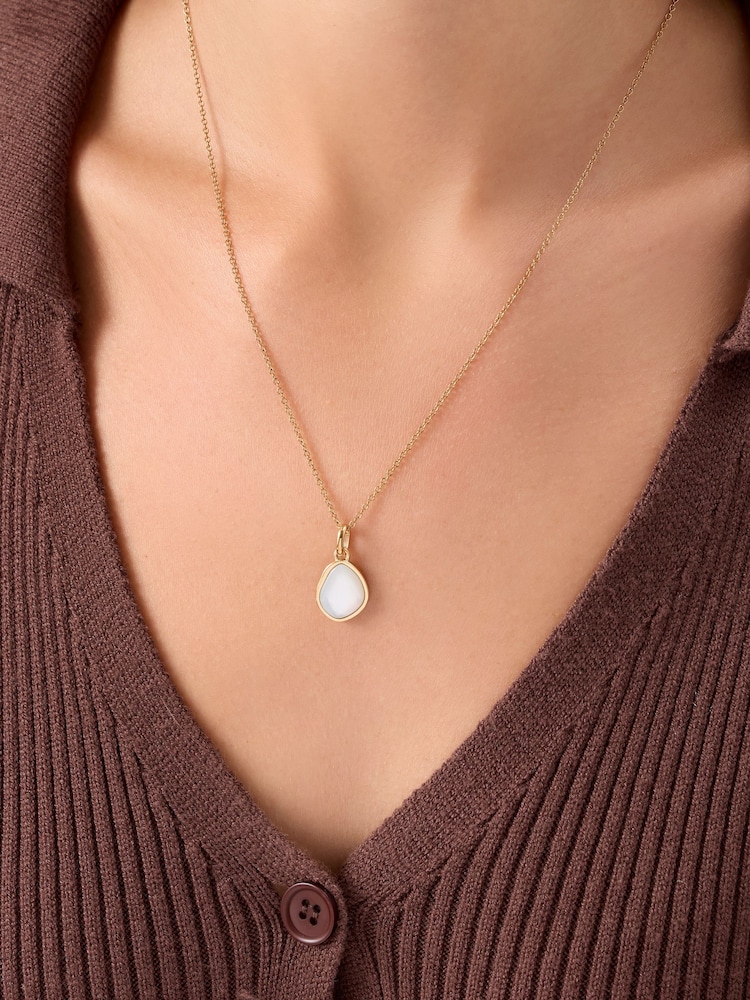 Abbott Lyon Gold Moonstone 18ct Plated Necklace - Image 1 of 4 Abbott Lyon Gold Moonstone 18ct Plated Necklace - Image 1 of 4
