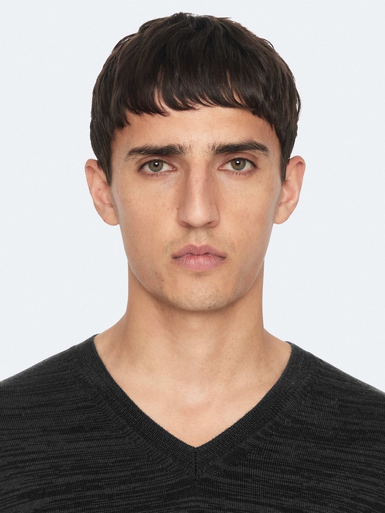 AllSaints Green Beton V-Neck Jumper - Image 2 of 8