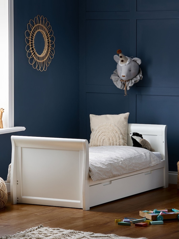 Obaby White Stamford Classic Cot Bed - Image 2 of 6
