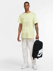 Negro - Nike Mochila Elemental (21L) - Imagen 2 de 9