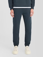 أزرق - بنطلون رياضي بالغ النعومة بقصة ضيقة من Lyle & Scott - صورة 2 من 6
