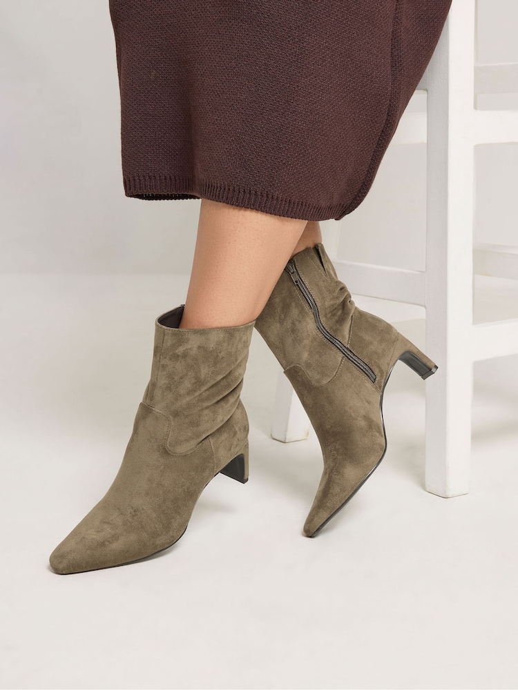 Yours Curve Natural Soft Square Toe Kitten Heel Ankle Boots in Wide E Fit - Image 1 of 5 Yours Curve Natural Soft Square Toe Kitten Heel Ankle Boots in Wide E Fit - Image 1 of 5