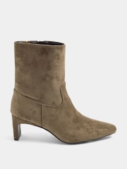 Yours Curve Natural Soft Square Toe Kitten Heel Ankle Boots in Wide E Fit - Image 2 of 5